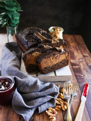 whole wheat chocolate poppy seed banana bread