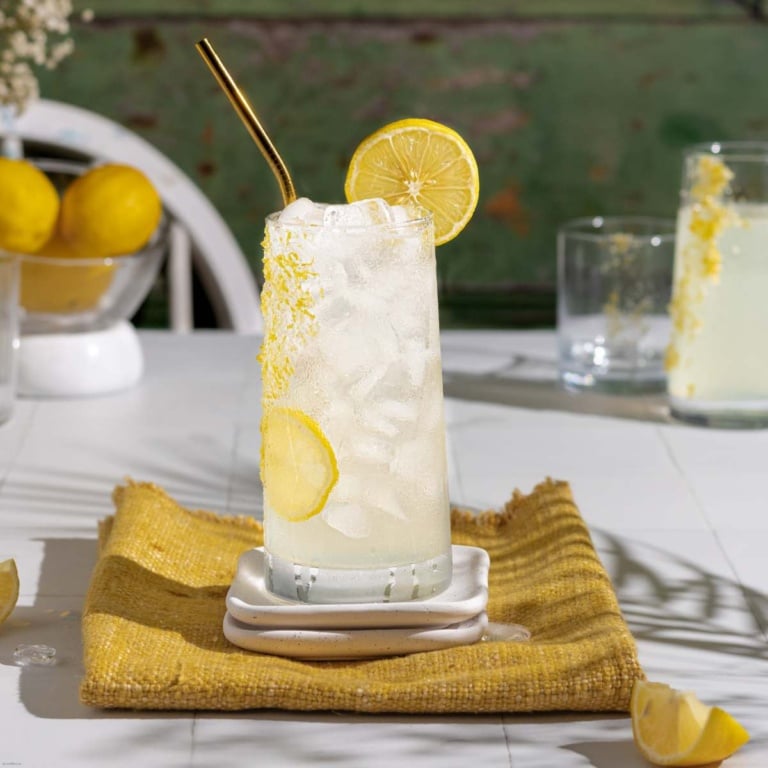 A chilled glass of limonata cocktail.