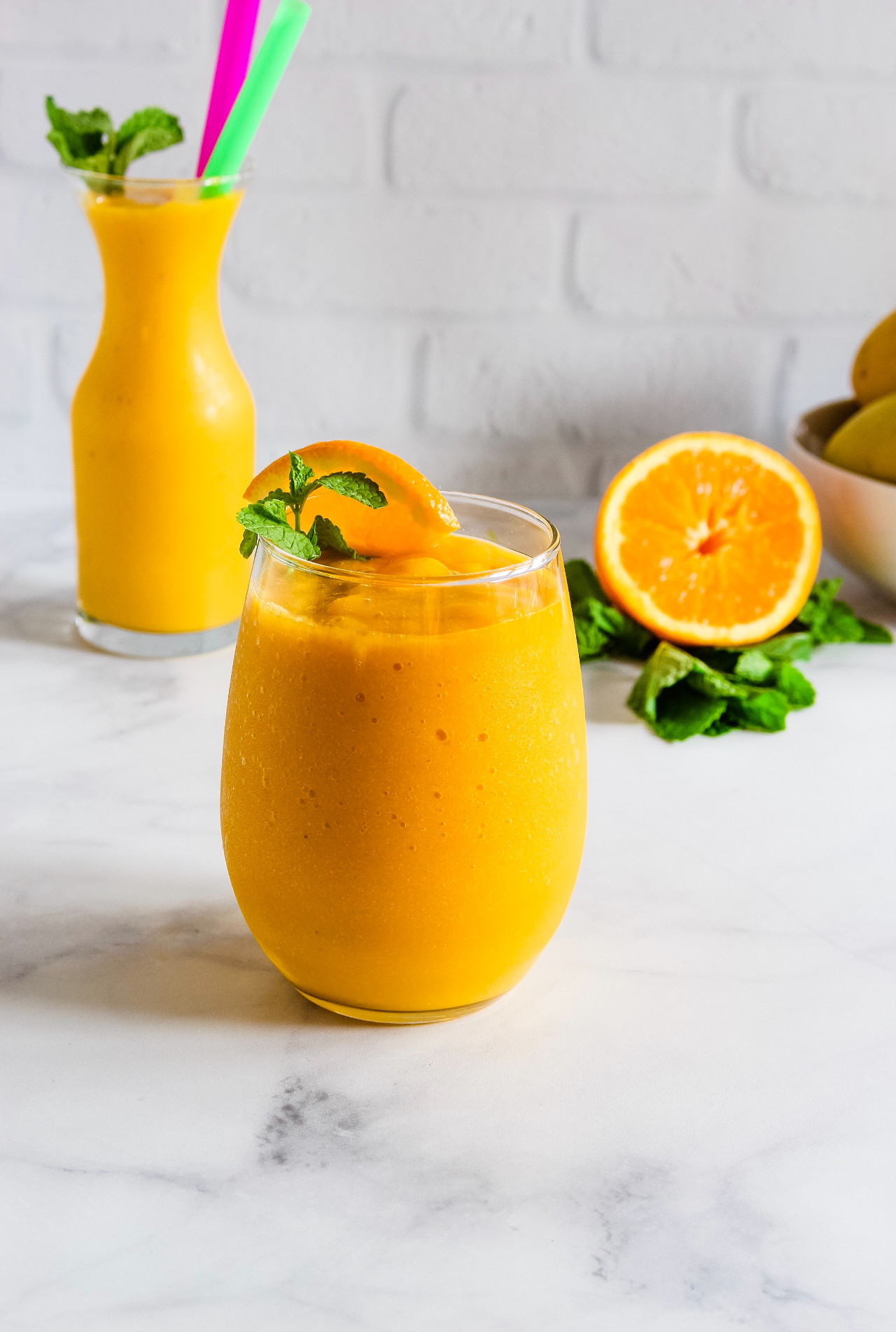 mango summer cooler-easy mango smoothie