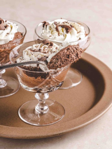 A scoop of Mousse au chocolat in a cup.